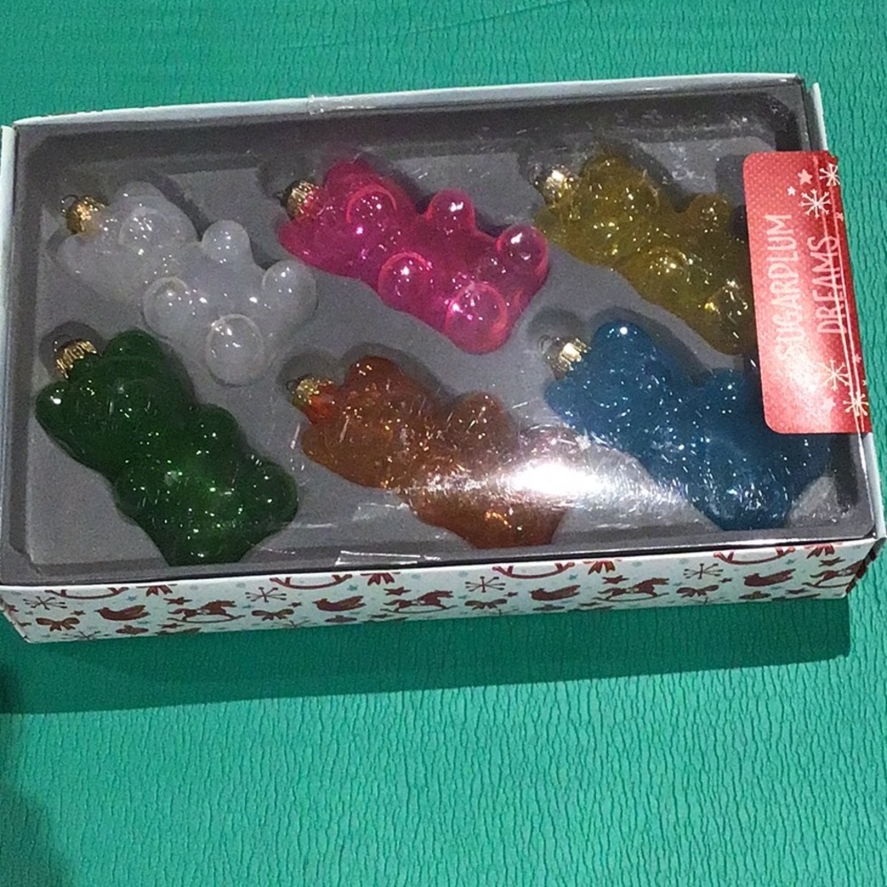 Colorful Gummi Bear ornament set. Sugarplum dreams. New in box.